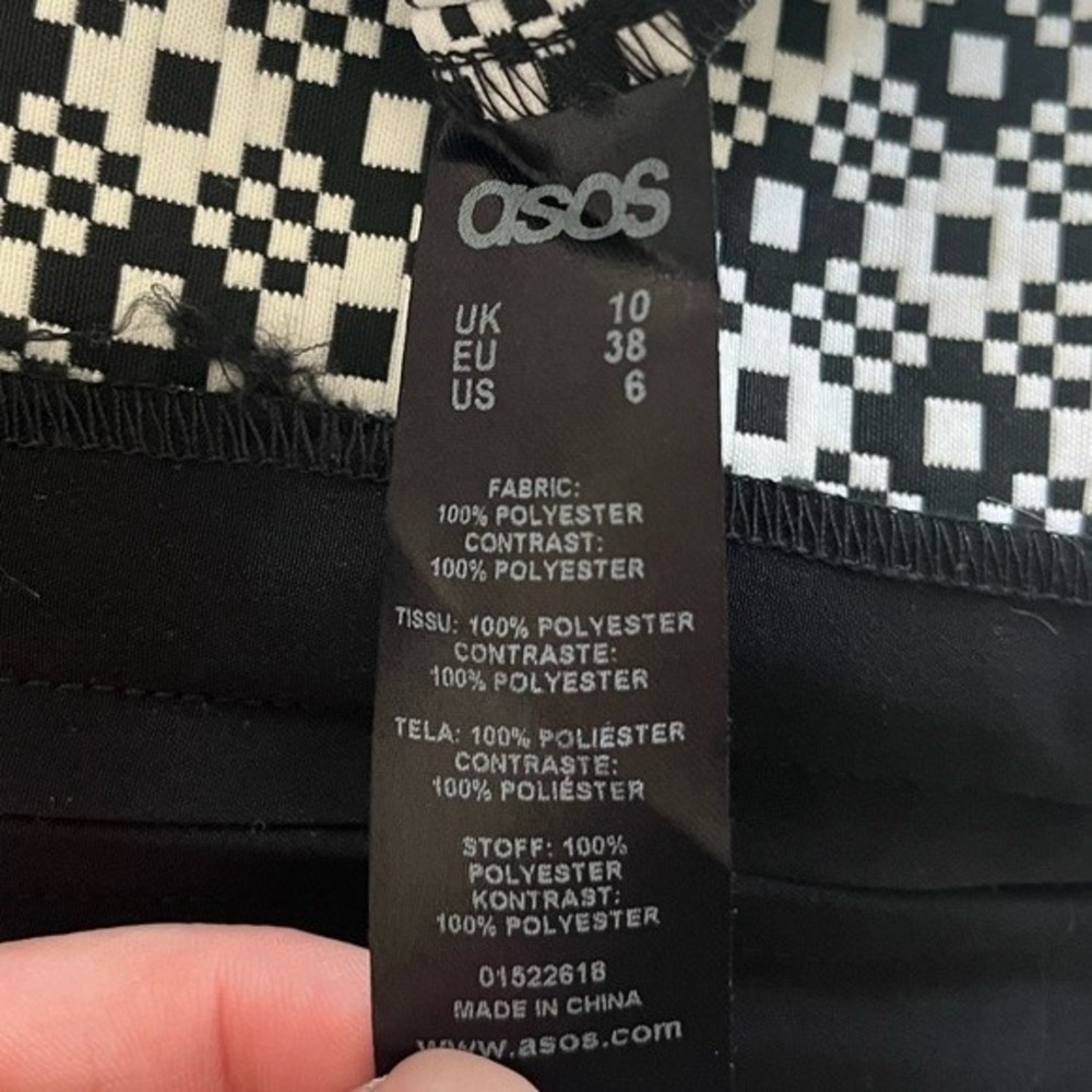 ASOS Petite Cropped Shell Tank Top - Picture 6 of 6